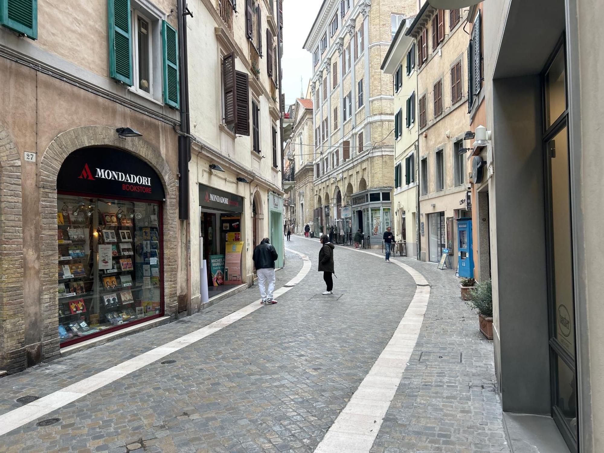 Ankon Apartments Palazzo Mazzini Ancona Exterior foto